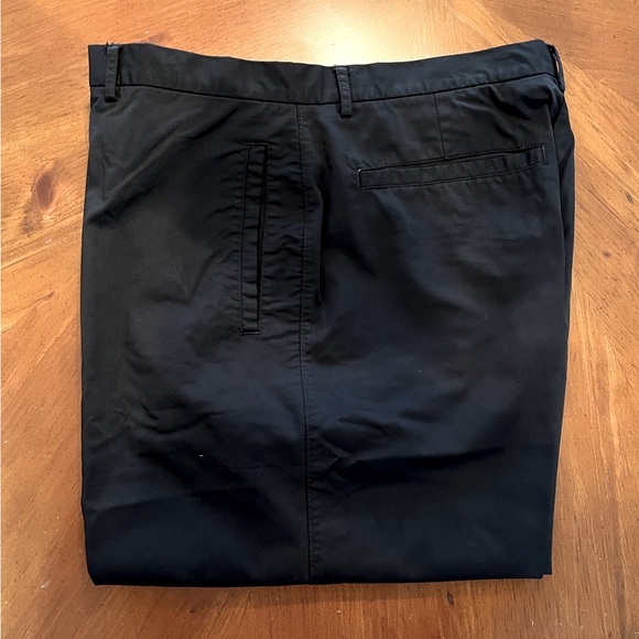 GUESS Men’s Lightweight Pants - Picture 4 of 4